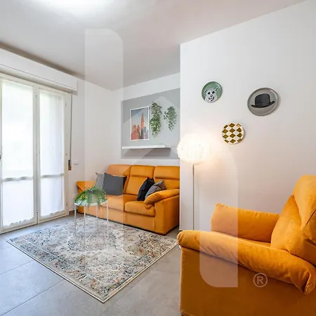 Homiday - New House - Aeroporto - Free Parking Apartman